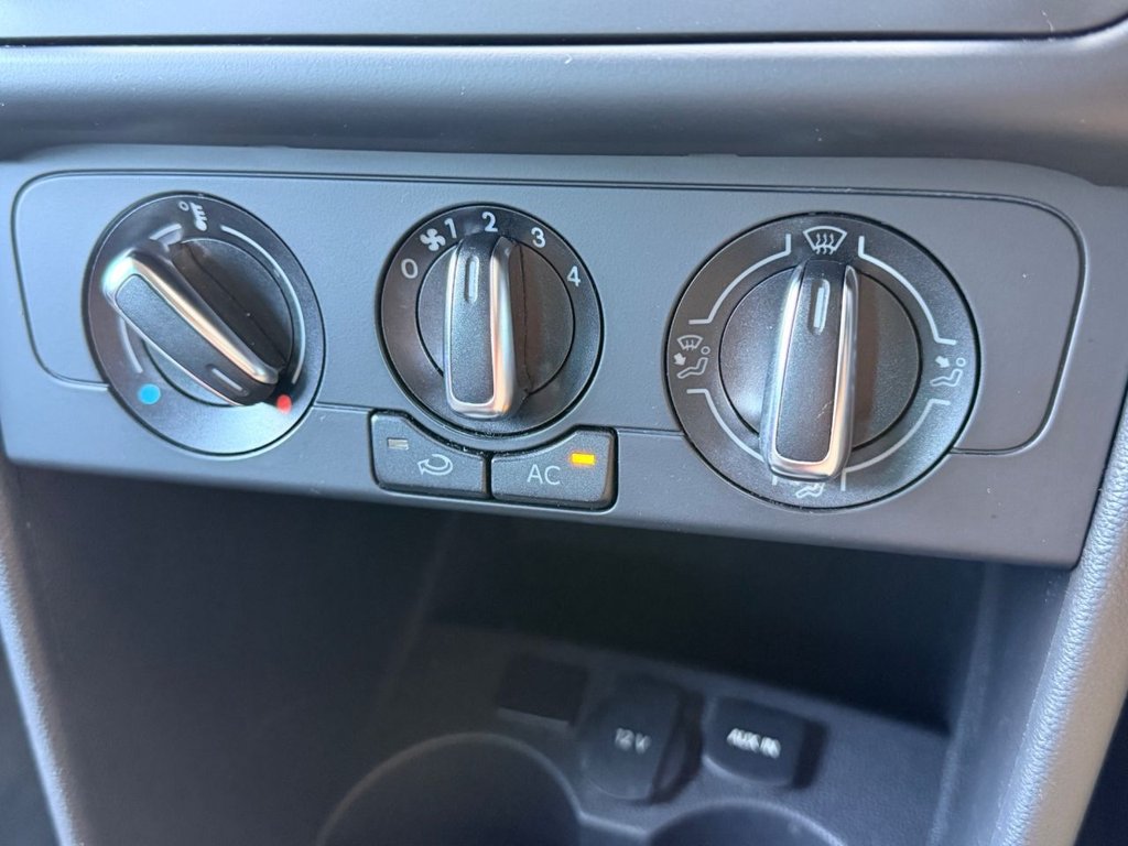 Used Volkswagen Polo 2013 for sale - 77647940: Photo 36