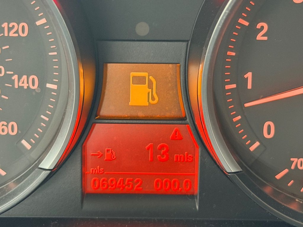 Used BMW Z4 2013 for sale - 76740202: Photo 2