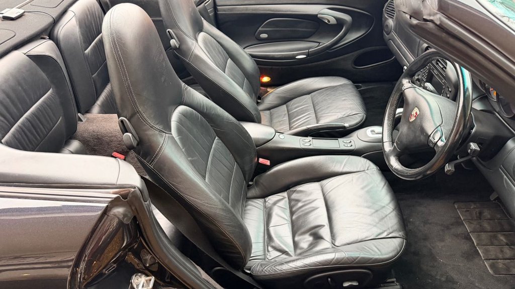 Used Porsche 911 2004 for sale - 77672775: Photo 28