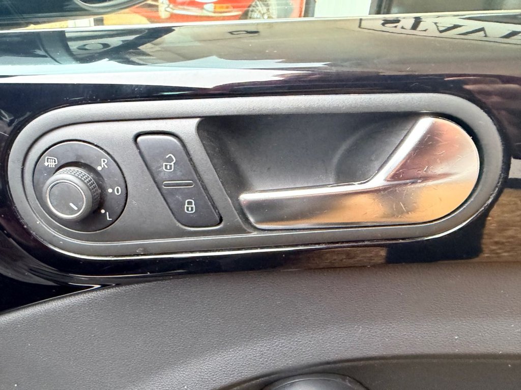 Used Volkswagen Beetle 2014 for sale - 77436991: Photo 29