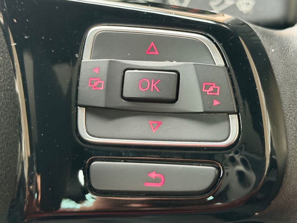 Used Volkswagen Beetle 2014 for sale - 77436991: Photo 42