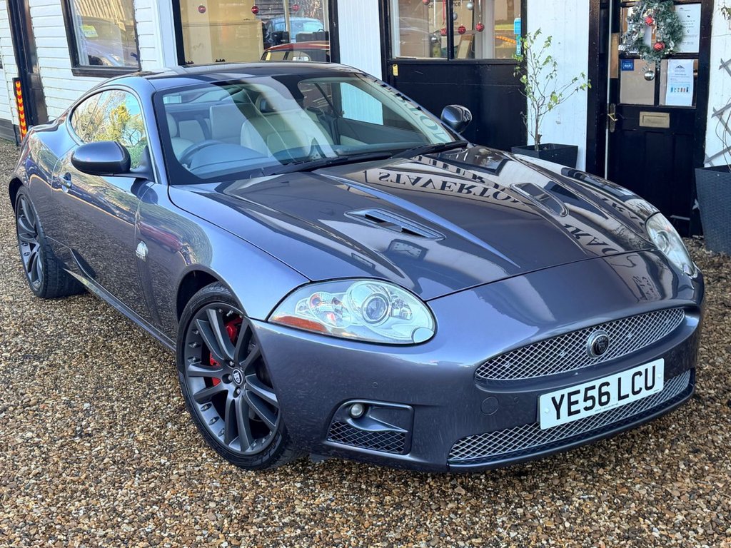 Used Jaguar XKR 2006 for sale - 77010141: Photo 1