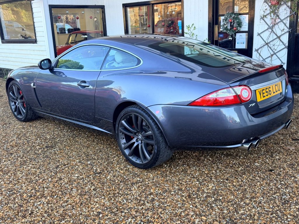 Used Jaguar XKR 2006 for sale - 77010141: Photo 15