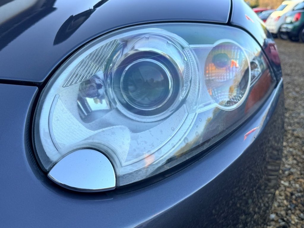 Used Jaguar XKR 2006 for sale - 77010141: Photo 21