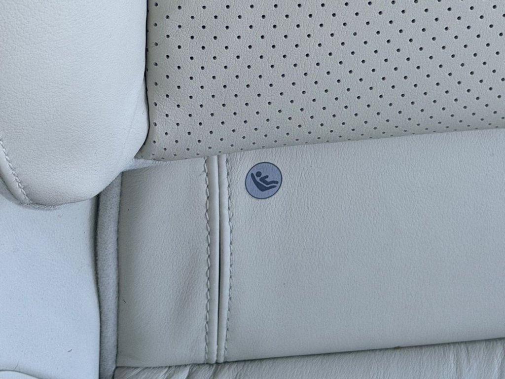 Used Jaguar XKR 2006 for sale - 77010141: Photo 27