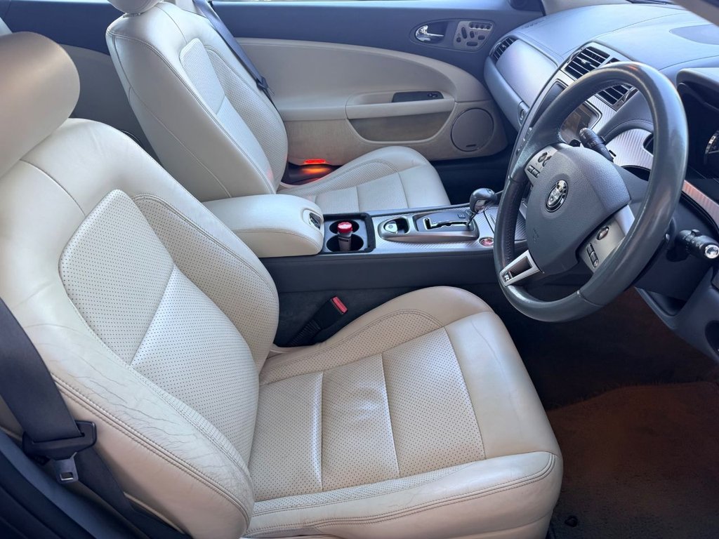 Used Jaguar XKR 2006 for sale - 77010141: Photo 28