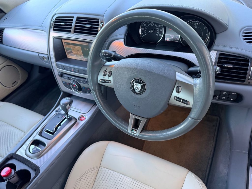 Used Jaguar XKR 2006 for sale - 77010141: Photo 29