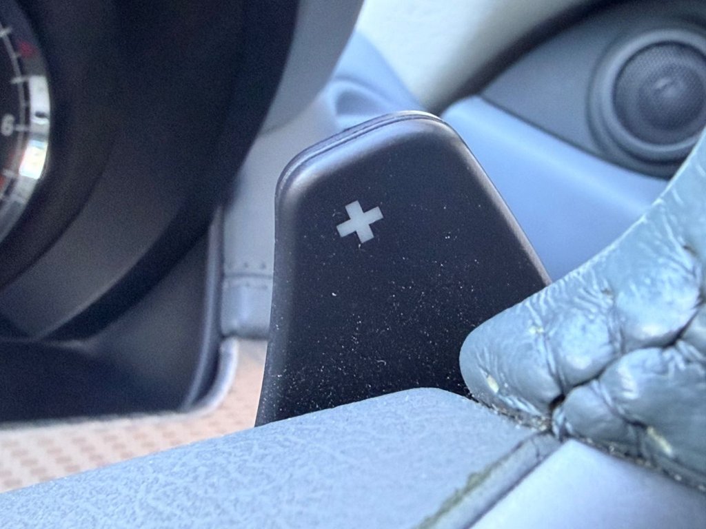 Used Jaguar XKR 2006 for sale - 77010141: Photo 44