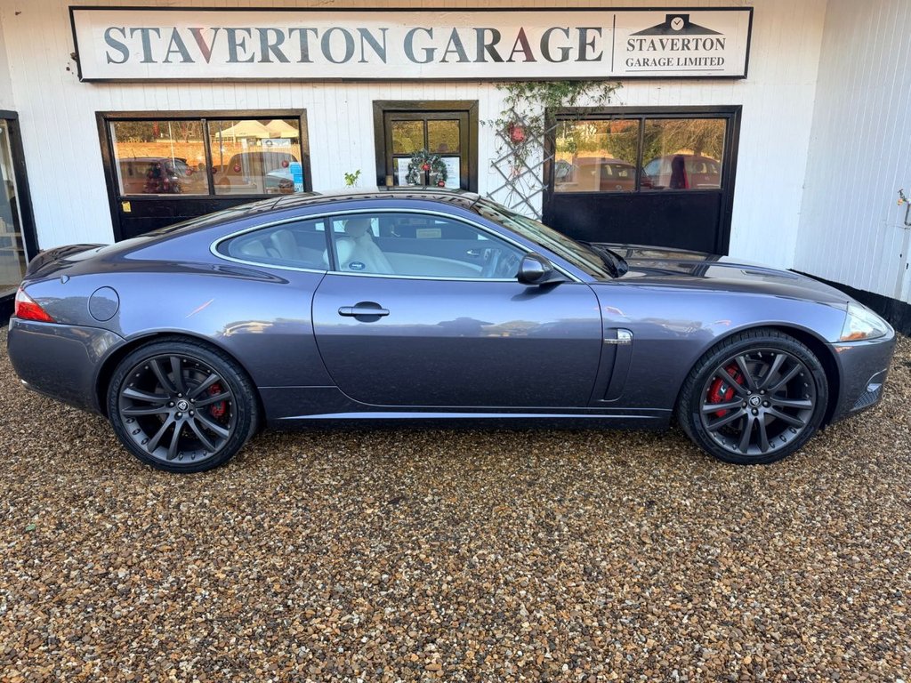 Used Jaguar XKR 2006 for sale - 77010141: Photo 5