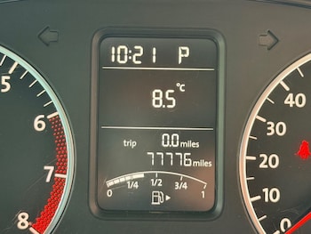 Used Volkswagen Polo 2012 for sale - 78597810: Photo