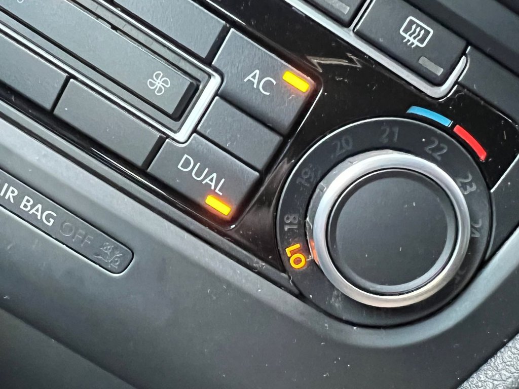 Used Volkswagen Golf 2012 for sale - 77498610: Photo 37