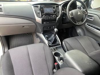 Used Mitsubishi L200 2017 for sale - 75287288: Photo