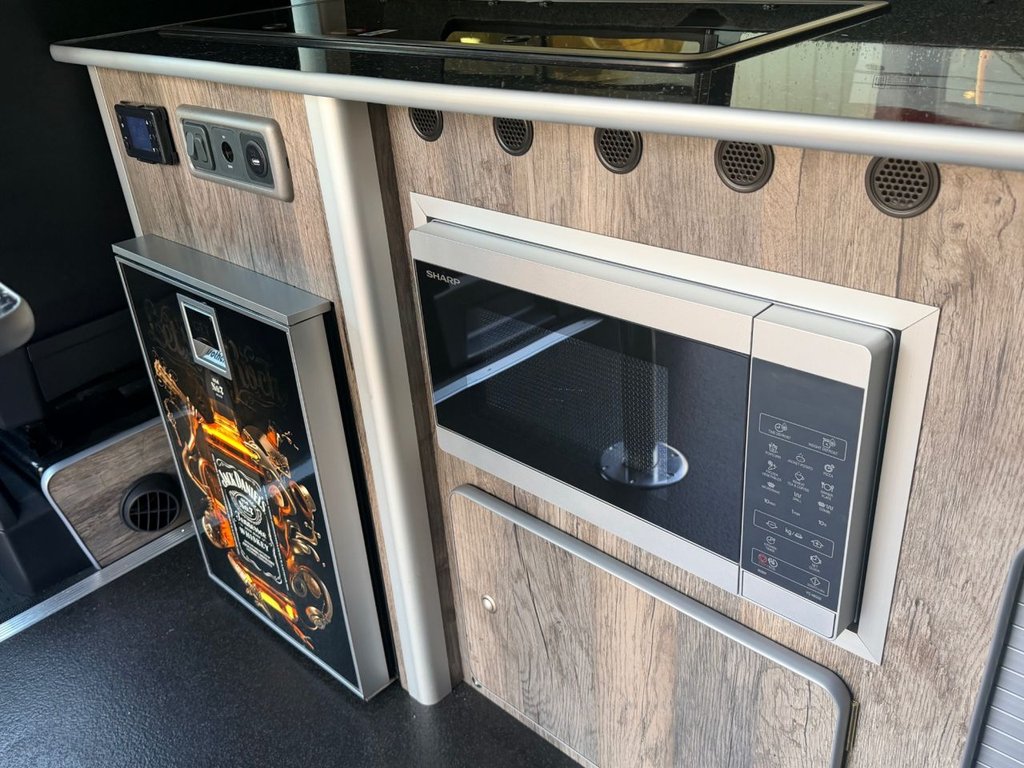 Used Volkswagen Transporter 2023 for sale - 77627453: Photo 38