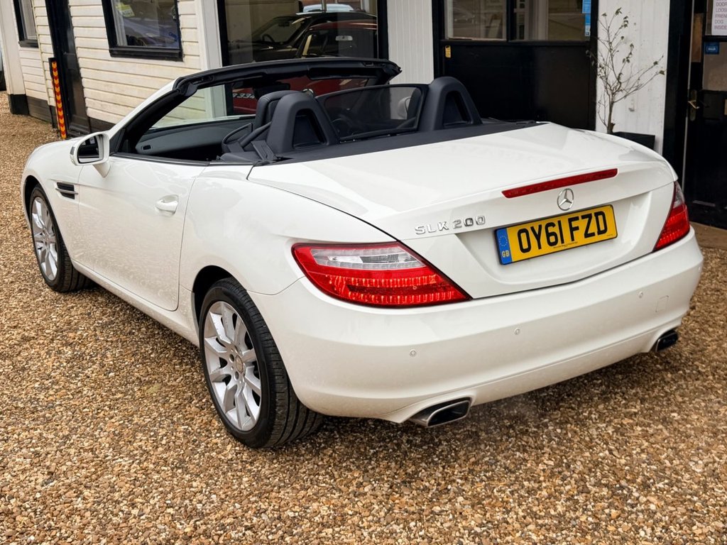 Used Mercedes-Benz SLK 2011 for sale - 77594189: Photo 13