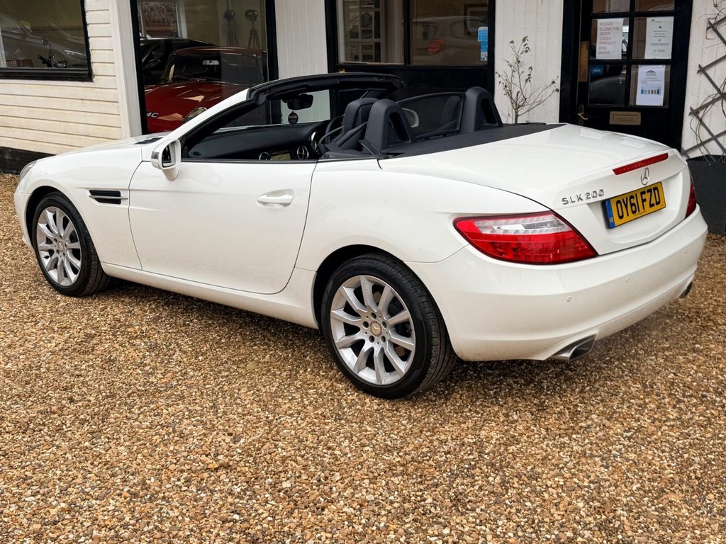 Used Mercedes-Benz SLK 2011 for sale - 77594189: Photo 15