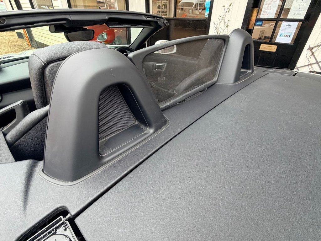 Used Mercedes-Benz SLK 2011 for sale - 77594189: Photo 29