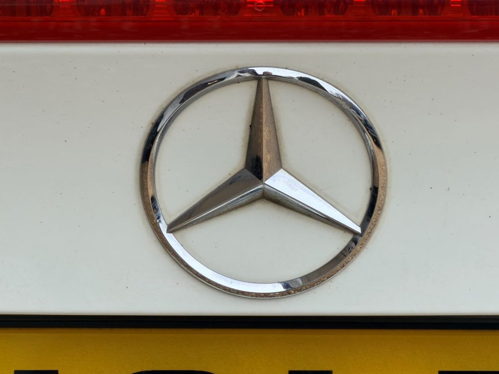 Used Mercedes-Benz SLK 2011 for sale - 77594189: Photo 9