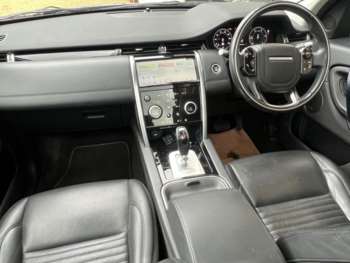Used Land Rover Discovery Sport 2019 for sale - 74973821: Photo