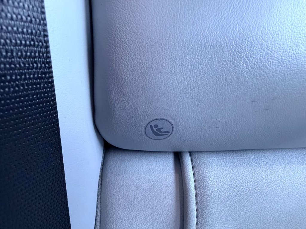 Used Jaguar XF 2010 for sale - 77133217: Photo 28