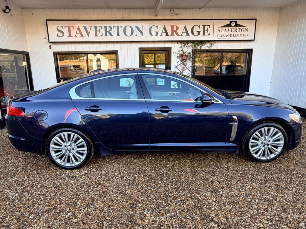 Used Jaguar XF 2010 for sale - 77133217: Photo 5