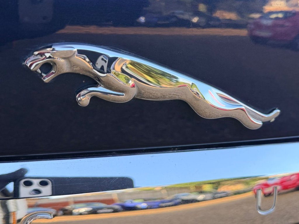 Used Jaguar XF 2010 for sale - 77133217: Photo 9