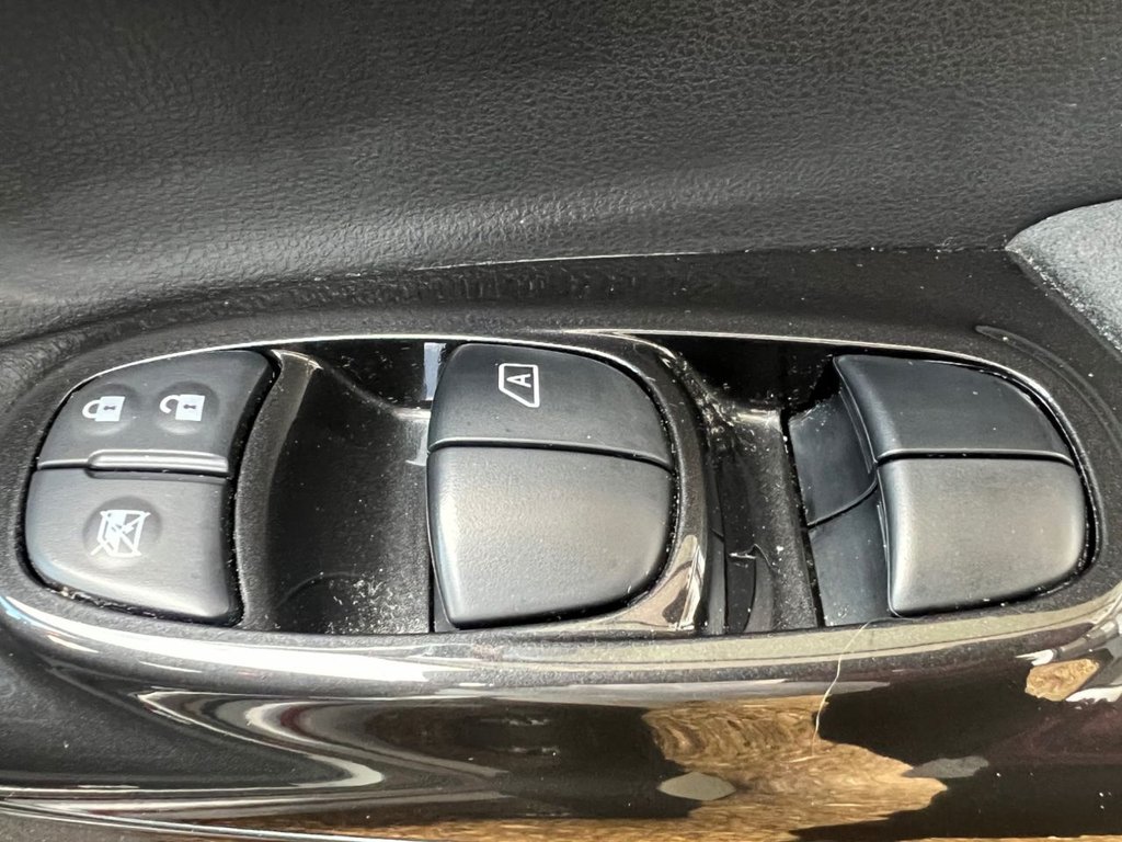 Used Nissan Juke 2016 for sale - 76367639: Photo 28