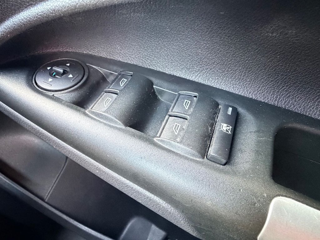 Used Ford Tourneo Connect 2016 for sale - 77667528: Photo 32