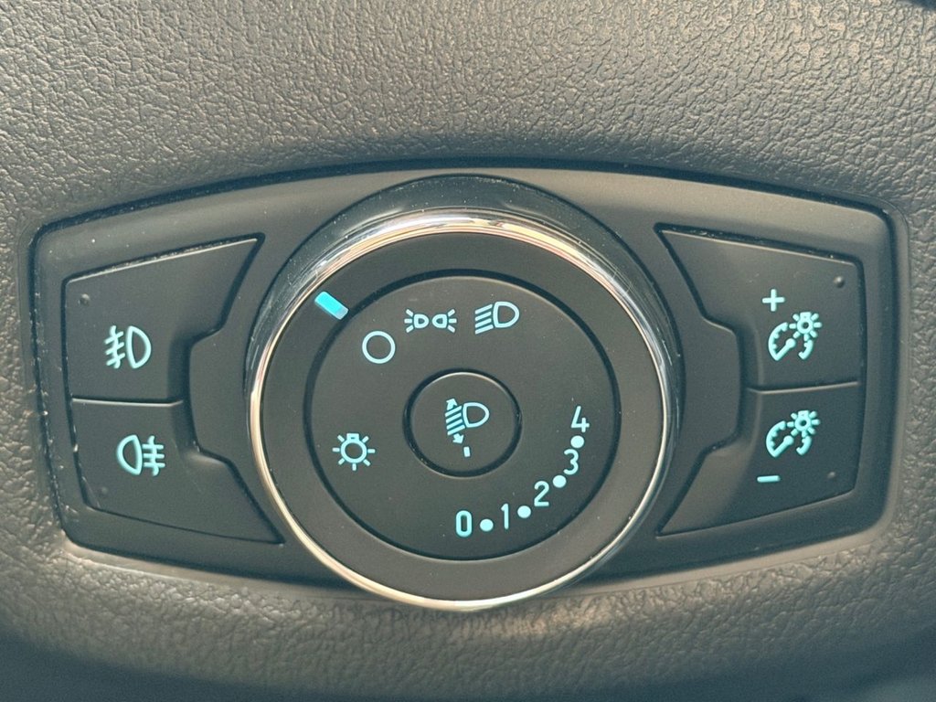 Used Ford Tourneo Connect 2016 for sale - 77667528: Photo 47