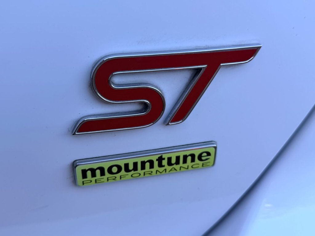 Used Ford Focus 2014 for sale - 76797976: Photo 10