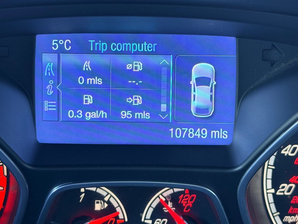 Used Ford Focus 2014 for sale - 76797976: Photo 2