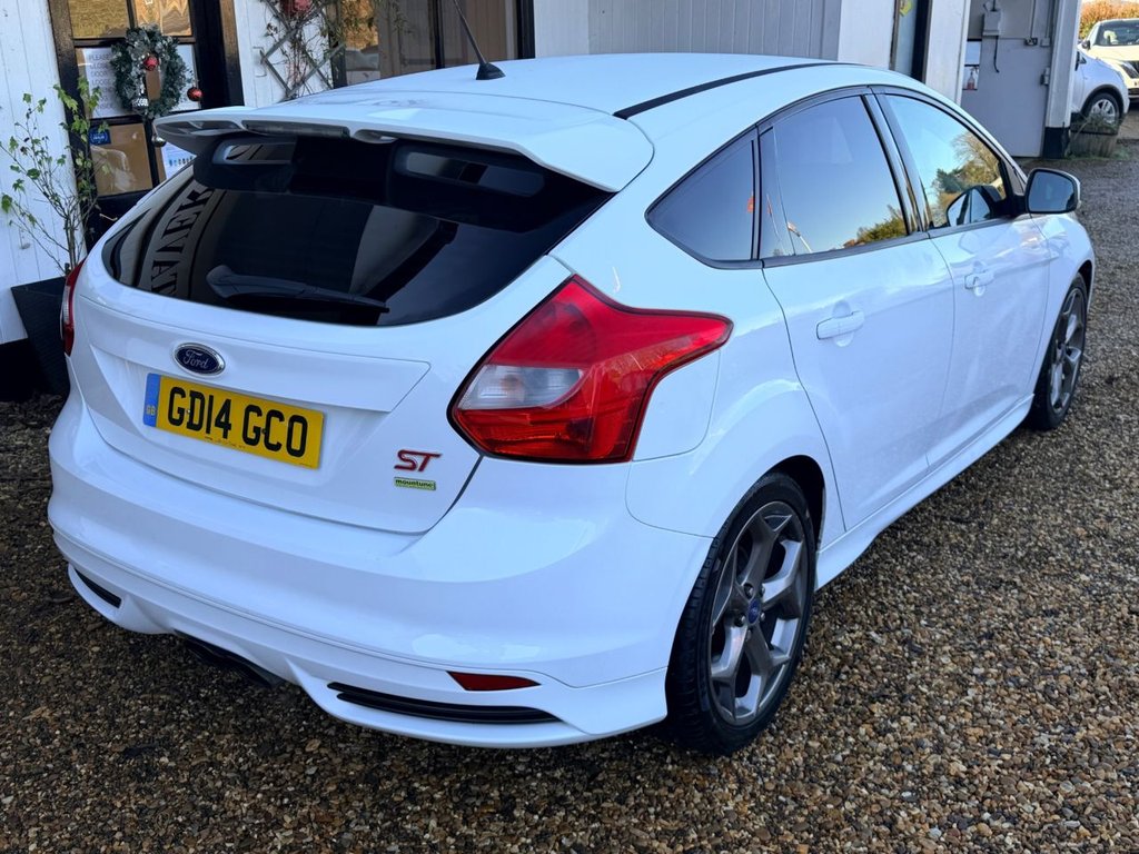 Used Ford Focus 2014 for sale - 76797976: Photo 7