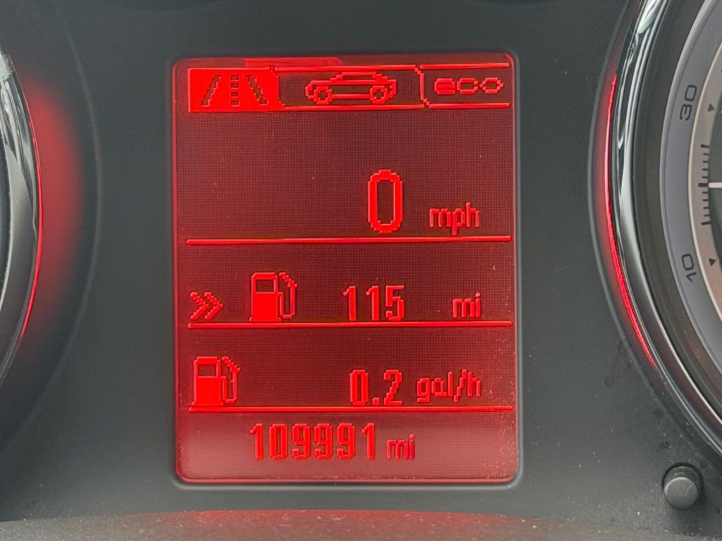 Used Vauxhall Astra GTC 2013 for sale - 77452333: Photo 2