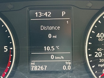 Used Volkswagen Transporter 2018 for sale - 79334195: Photo