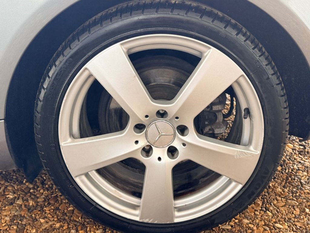 Used Mercedes-Benz E Class 2012 for sale - 77014366: Photo 11