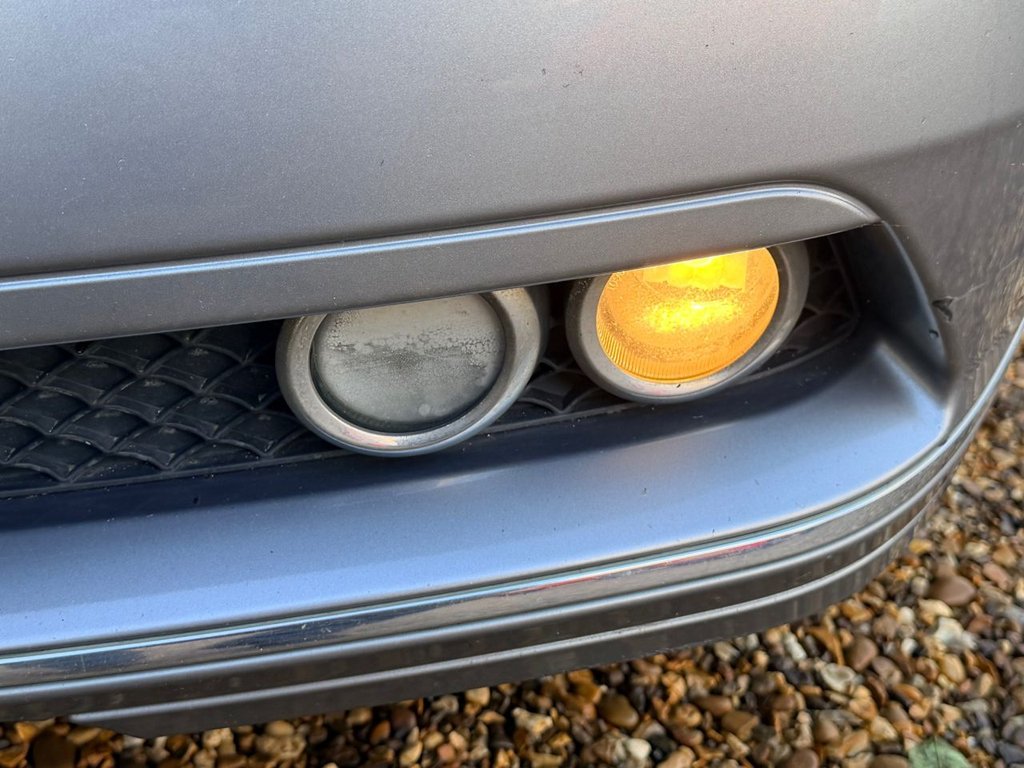 Used Mercedes-Benz E Class 2012 for sale - 77014366: Photo 23