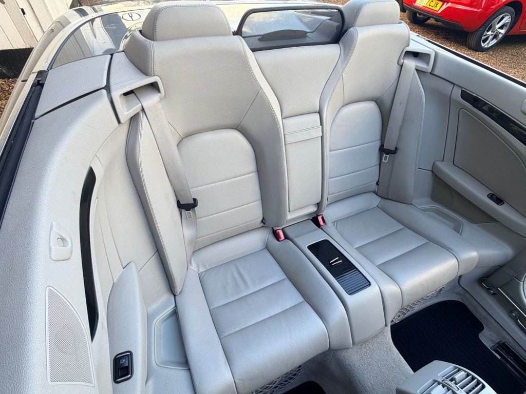 Used Mercedes-Benz E Class 2012 for sale - 77014366: Photo 28