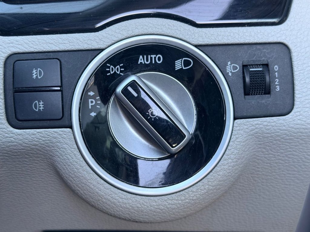 Used Mercedes-Benz E Class 2012 for sale - 77014366: Photo 50