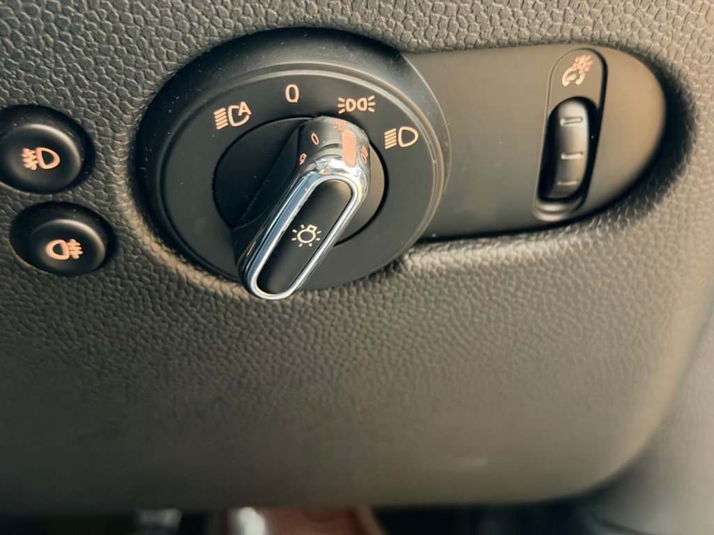 Used MINI Hatch 2016 for sale - 77328049: Photo 48