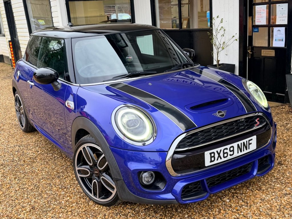 Used MINI Hatch 2019 for sale - 77328217: Photo 1