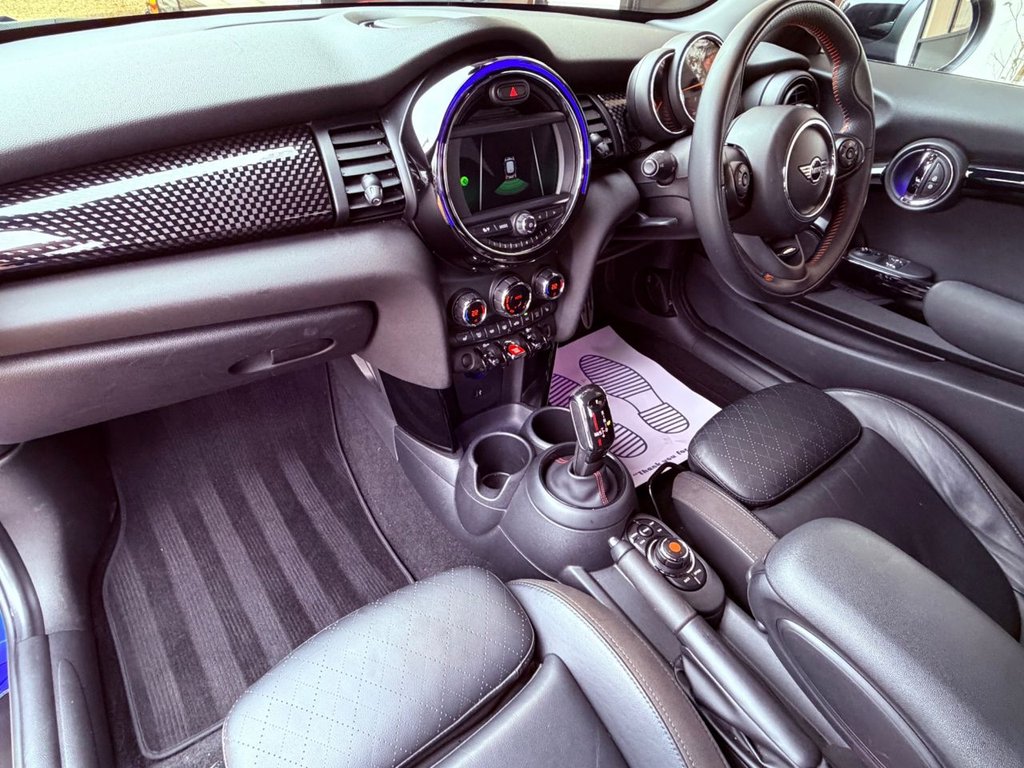 Used MINI Hatch 2019 for sale - 77328217: Photo 3