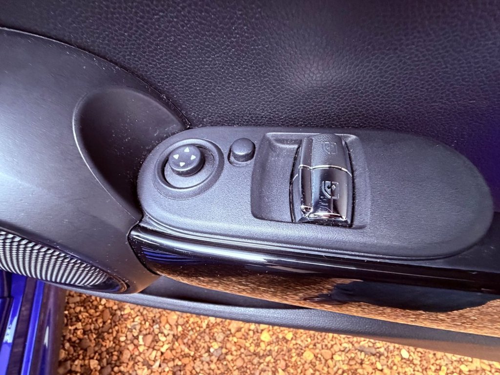 Used MINI Hatch 2019 for sale - 77328217: Photo 30