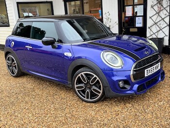 Used MINI Hatch 2019 for sale - 77328217: Photo