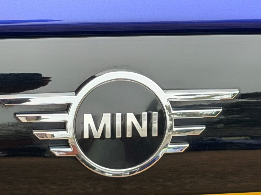 Used MINI Hatch 2019 for sale - 77328217: Photo 9