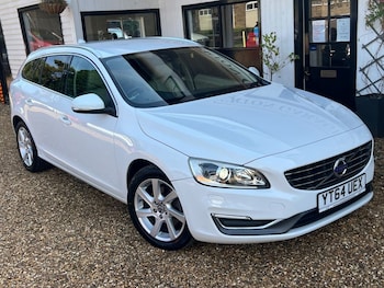 Used Volvo V60 2014 for sale - 76009379: Photo
