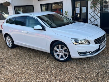 Used Volvo V60 2014 for sale - 76009379: Photo