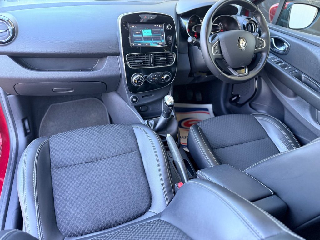 Used Renault Clio 2018 for sale - 77786066: Photo 2