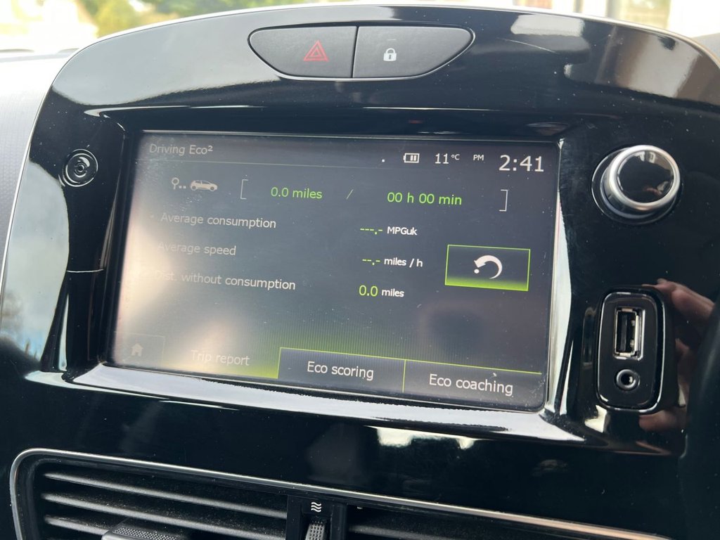 Used Renault Clio 2018 for sale - 77786066: Photo 31