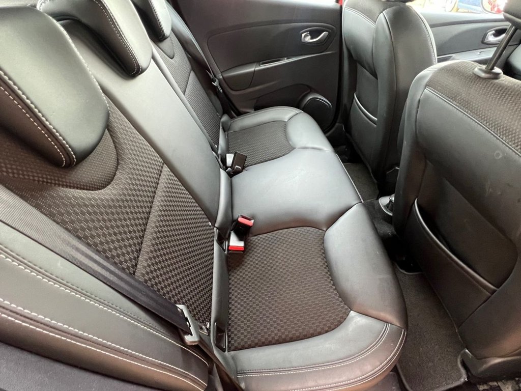 Used Renault Clio 2018 for sale - 77786066: Photo 42