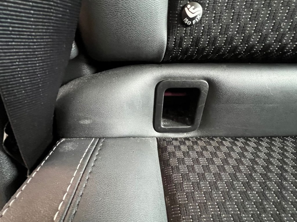 Used Renault Clio 2018 for sale - 77786066: Photo 44