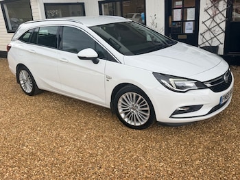 Used Vauxhall Astra 2018 for sale - 78418544: Photo